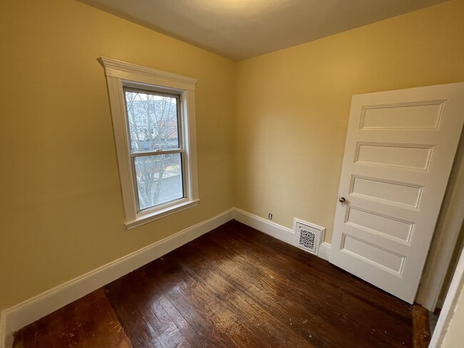 Photo - 227 Holland St Apartments Unit 1