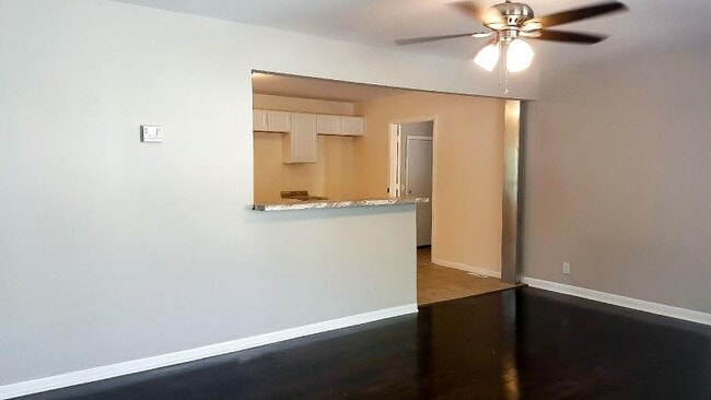 Photo - 2808 S 24th St