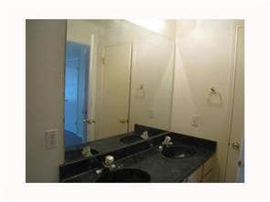 Photo - 1610 Parkwood Dr