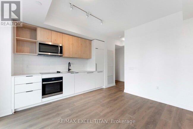 Photo - 1185 Dupont St Unit 1201