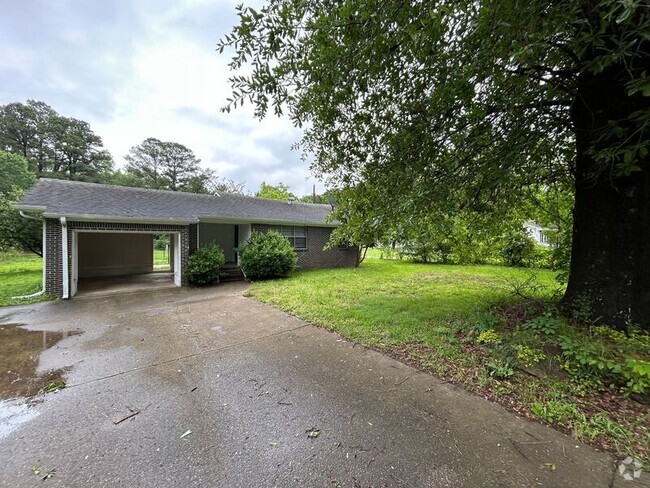 Building Photo - 5524 Rockdale Rd Rental