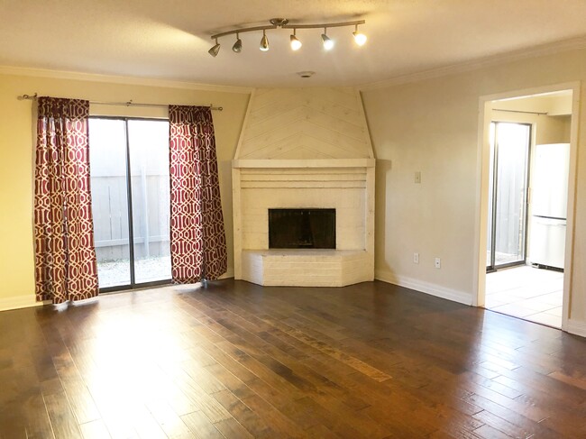 Living Room - 3100 Fairfield Ave Condo Unit #9B