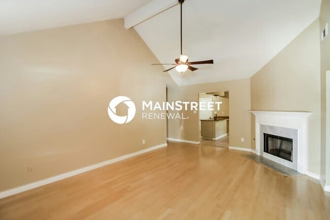 3 Bedroom Pet-Friendly Home in Cordova, TN with Main Street Renewal