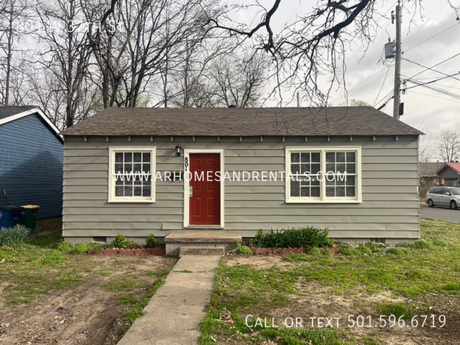 Photo - 801 W 37th St House