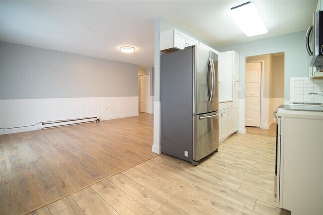 Photo - 23 Bullocks Point Ave Unidad 4A