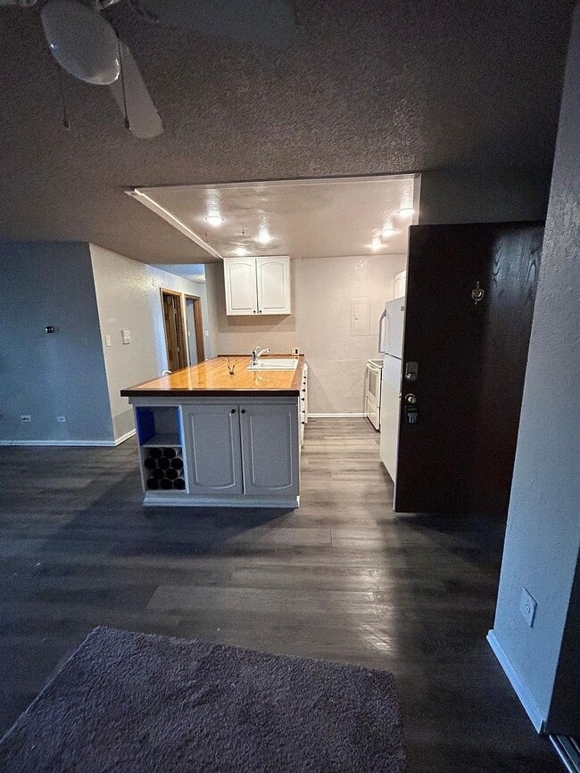 Photo - 707 W 96th Ave Unit 7