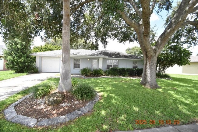 Photo - 38927 Carr Dr
