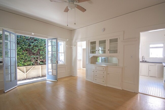 Photo - 314 W Mission St Unidad 14E