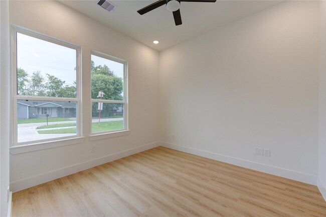 Photo - 4029 Knoxville St