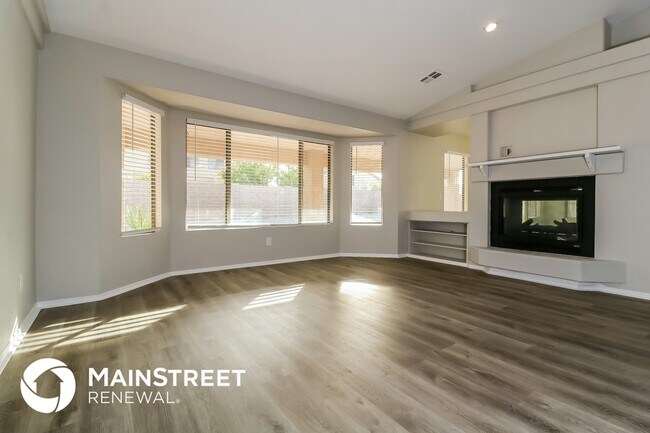 Photo - 9015 S 50th Ln