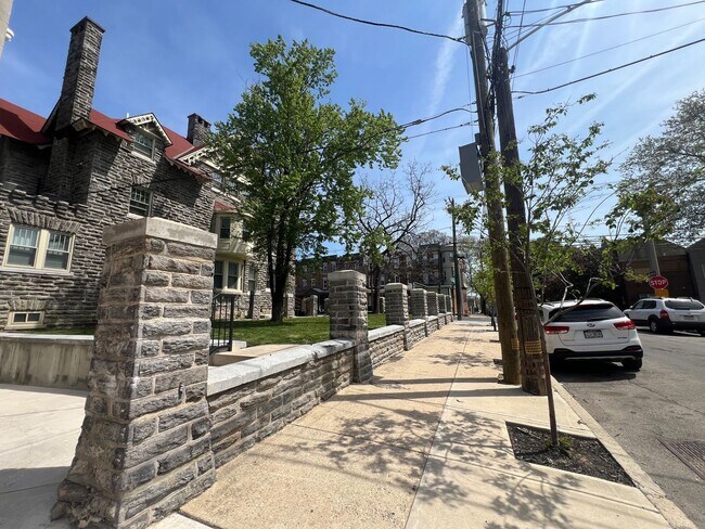 Photo - 4103 Ogden St Unidad 4103 Ogden St - B