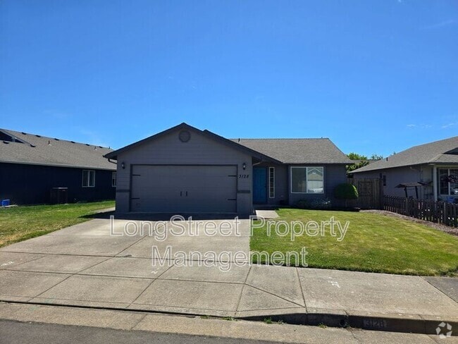 Building Photo - 3128 27th Ave SE Rental