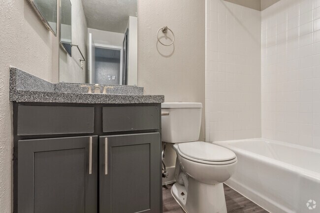 Oakmont Apartment Home