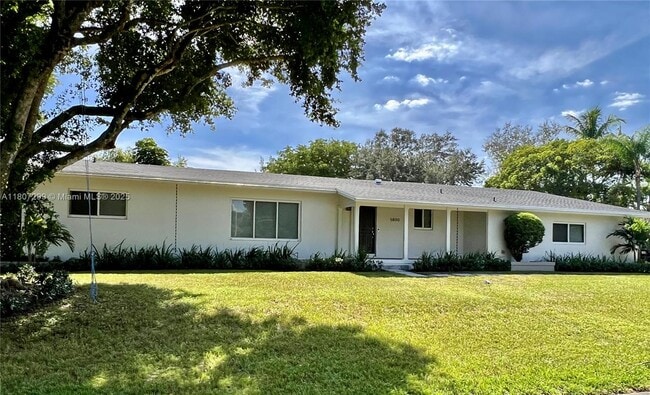 Photo - 5800 SW 100th St House