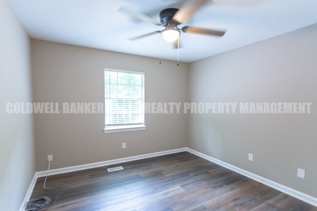 Photo - 5722 Moody Sawyer Rd