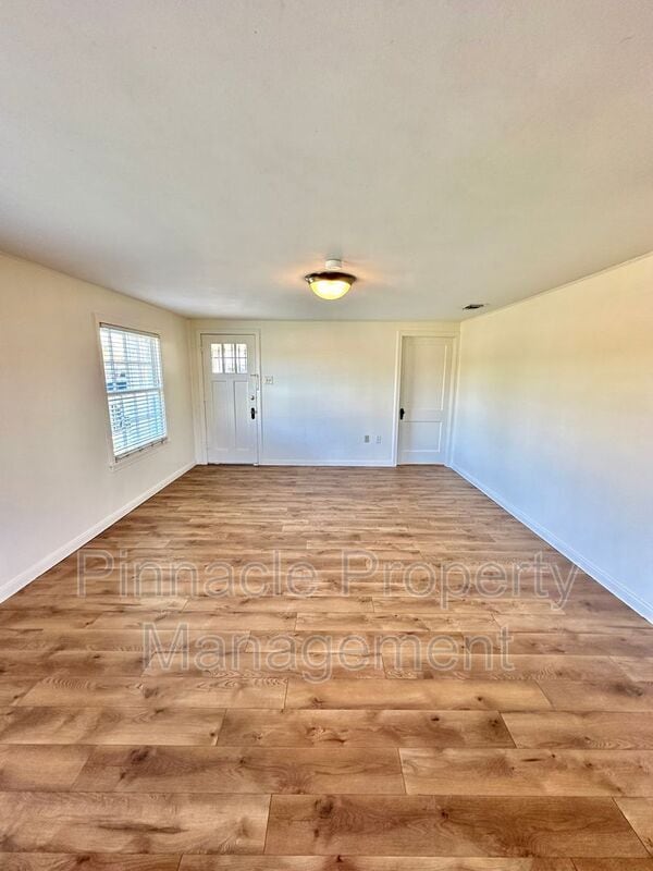 Photo - 3207 Grape Creek Rd
