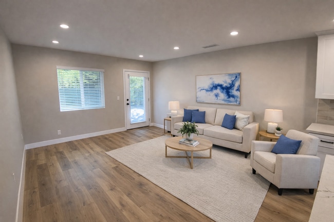 Building Photo - NEW Build (2022)!! 4BD/2BA