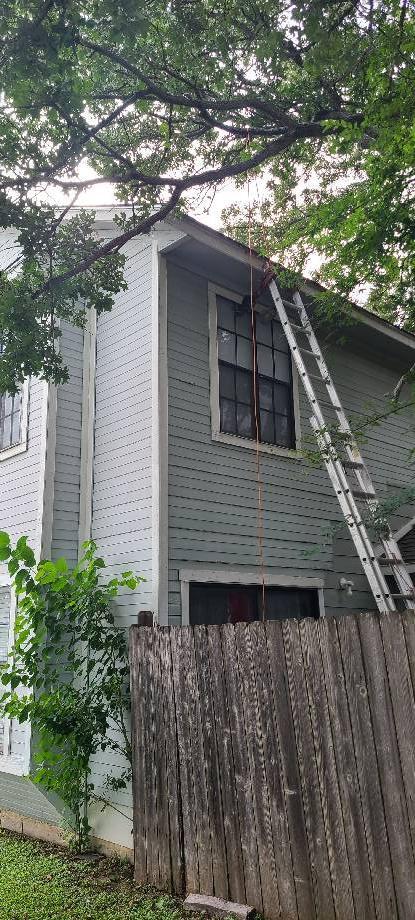 Building Photo - Two story apartment