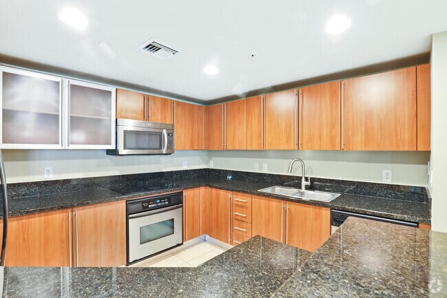 Building Photo - 610 Clematis St Unit 500/502 Rental