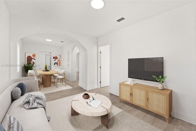 Photo - 1801 SW 5th St Unit 1801