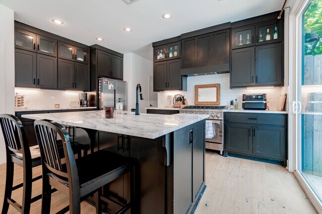 Photo - Holly Luxury Living
