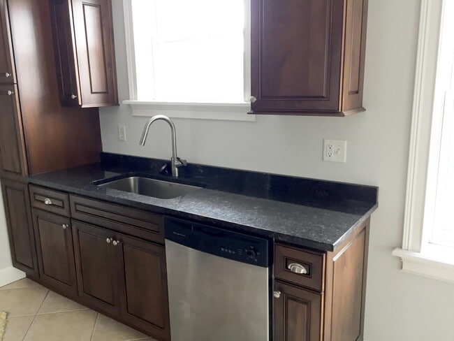 Photo - 4835 N Paulina St Unit 2