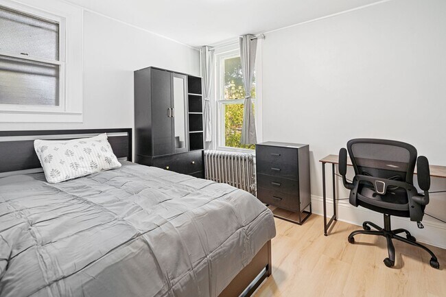 Photo - 202 Stewart Ave Unit 202-1