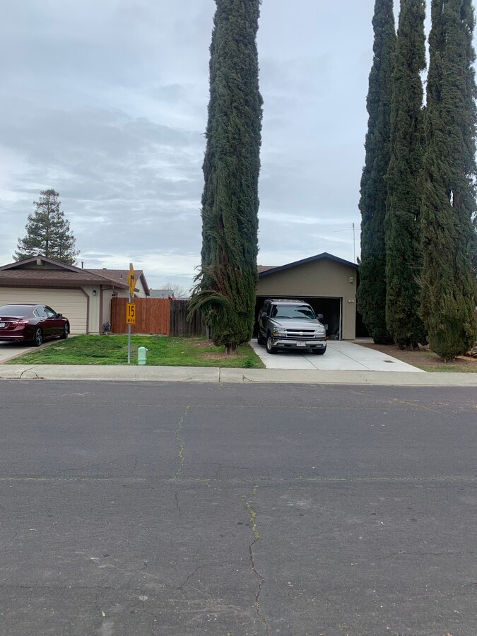 Photo - 2965 Janet Dr
