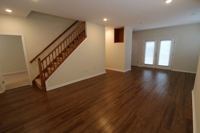 Photo - 305 S Clifton Ave