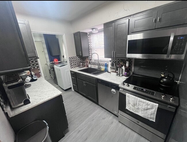 Photo - 7730 Arlington Ave