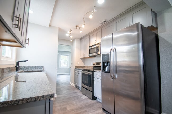 79 Gillis Rd