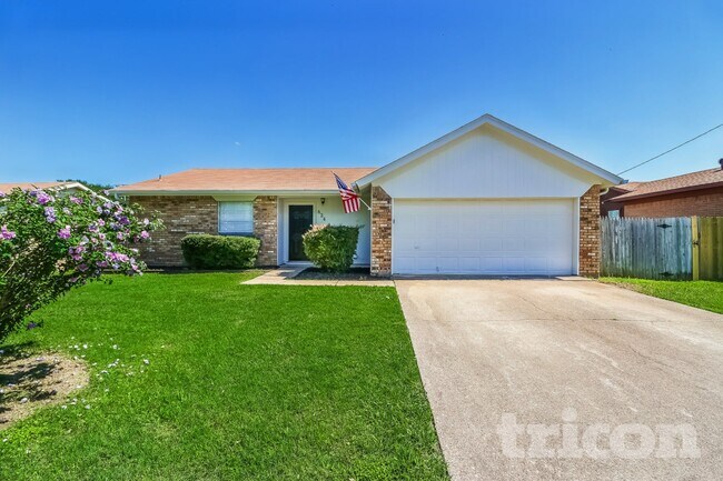 Photo - 824 Hollow Creek Rd