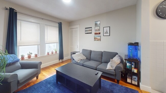 Photo - 37 Willis Ave Unit 1