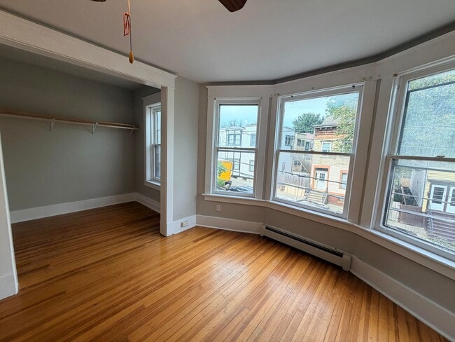 212 Myrtle Ave Unit 2