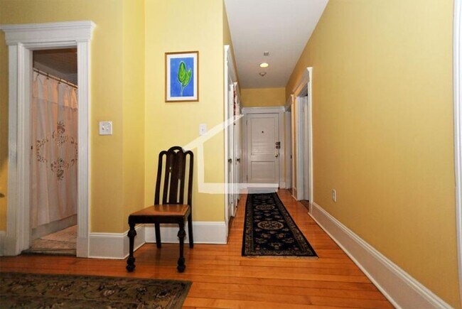 Photo - 4 bed 2bath apartment in Allston