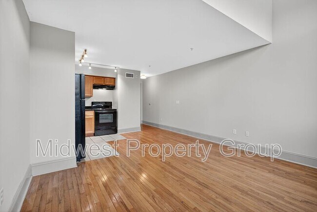 Photo - 4244 Chouteau Ave