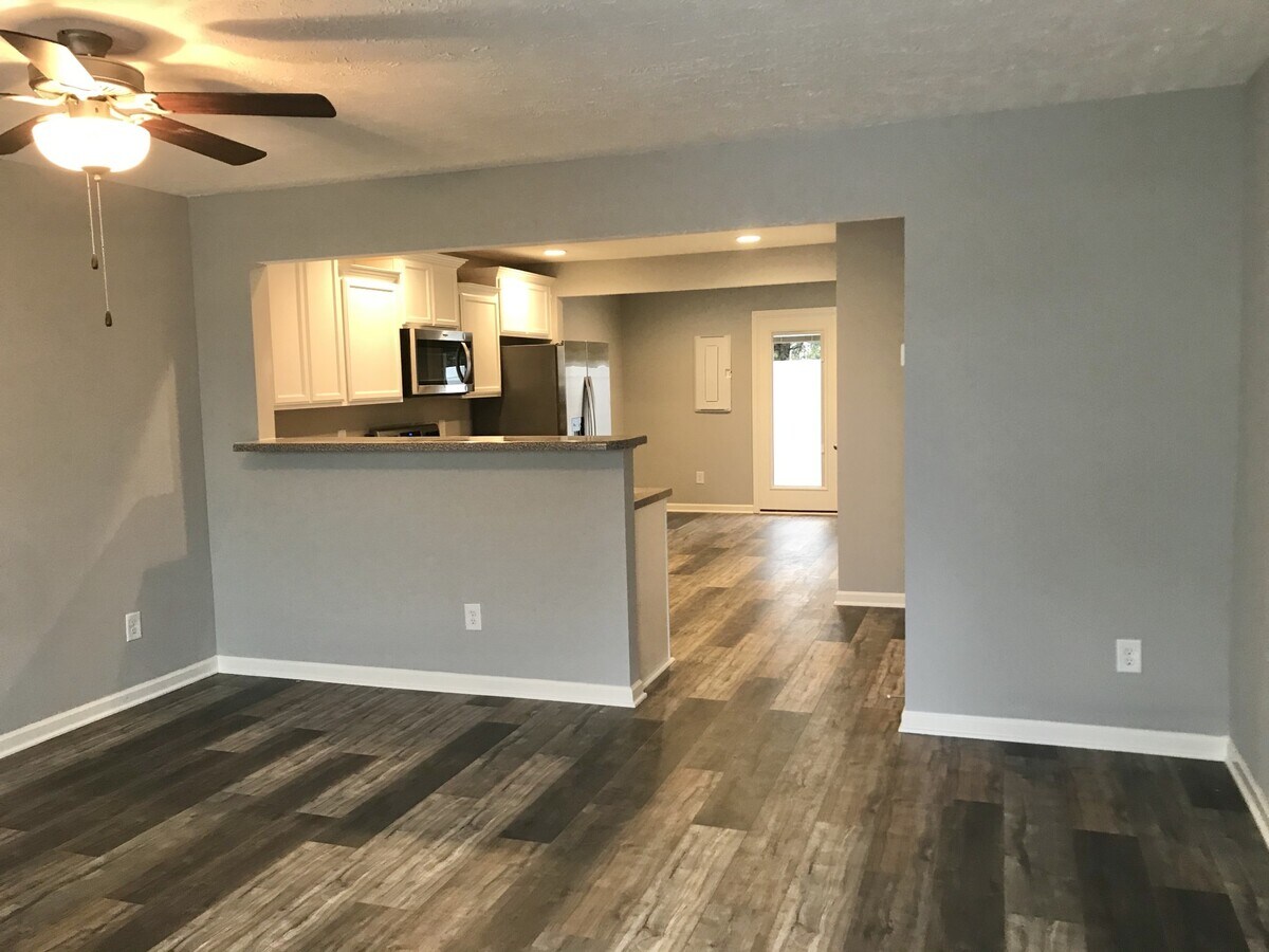 Photo - 2378 Age Ave