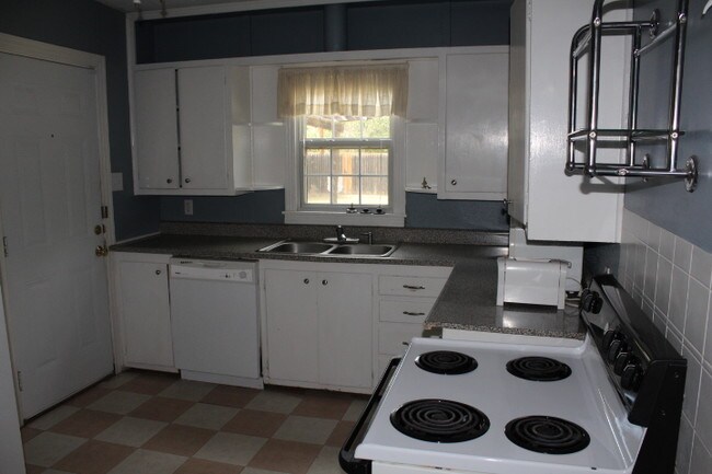 Photo - 3306 28th St