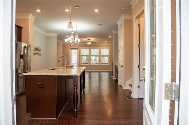 Photo - 753 Topsail Ln