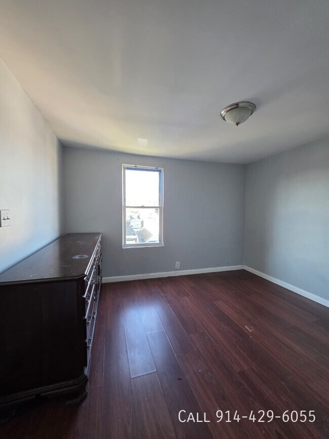 Photo - 151 Linden St