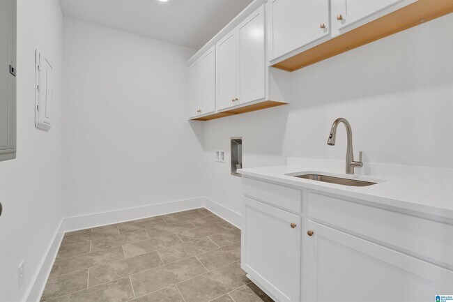 Photo - 1032 Clifton Rd House