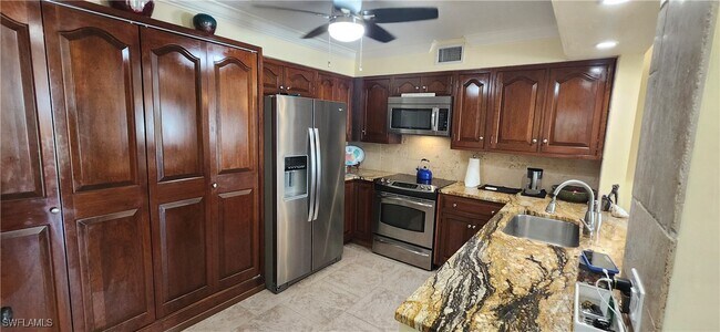 Photo - 1051 Foxfire Ln Unit 108