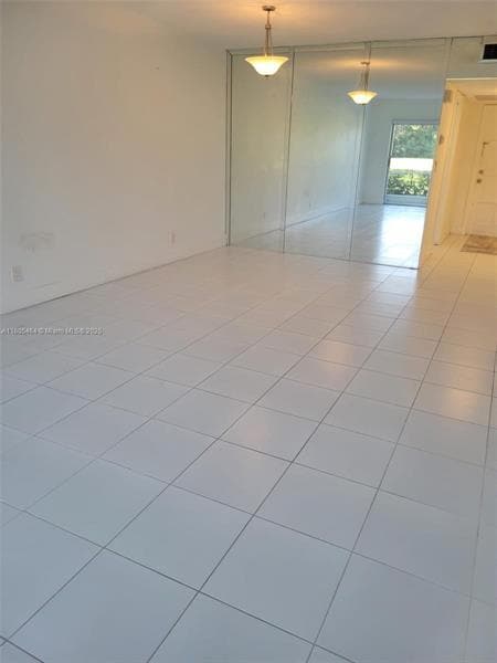 Photo - 3100 N Palm Aire Dr Unidad 104