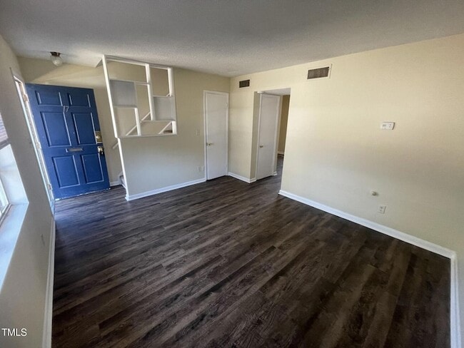 Photo - 120 Byrum St