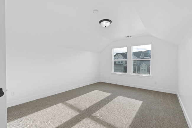 Photo - 16037 S Coupler Ln