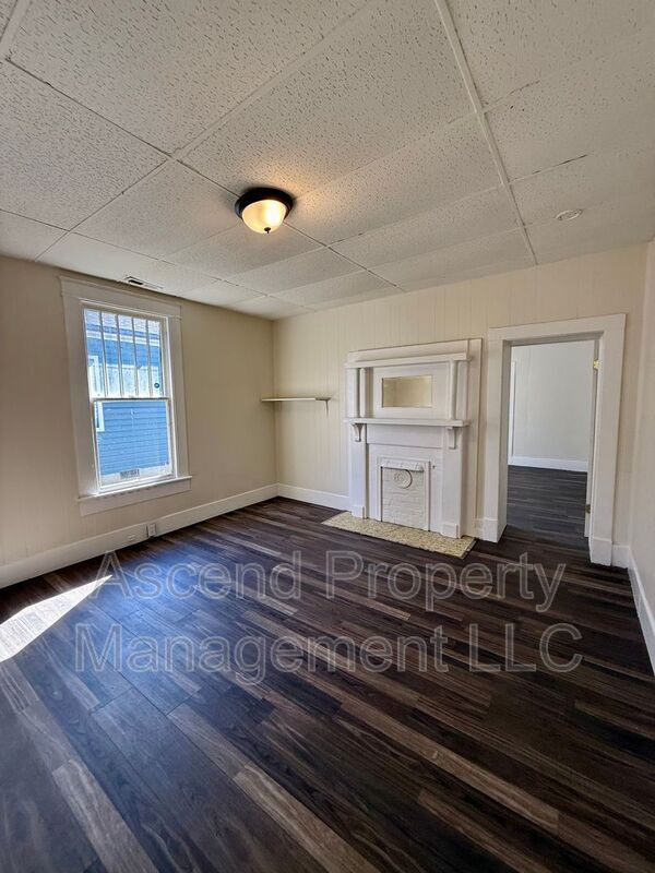 Photo - 2810 E 46th St