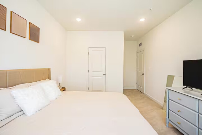 Photo - 11610 Glenn Dale Blvd