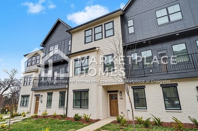 Photo - 974 Dozier Pl