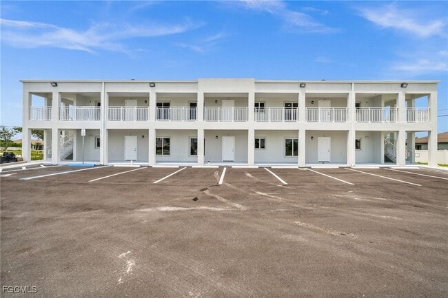 Building Photo - 721 SW 30th Terrace Unit 1 Rental