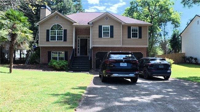 Building Photo - 2575 Overlake Dr Rental